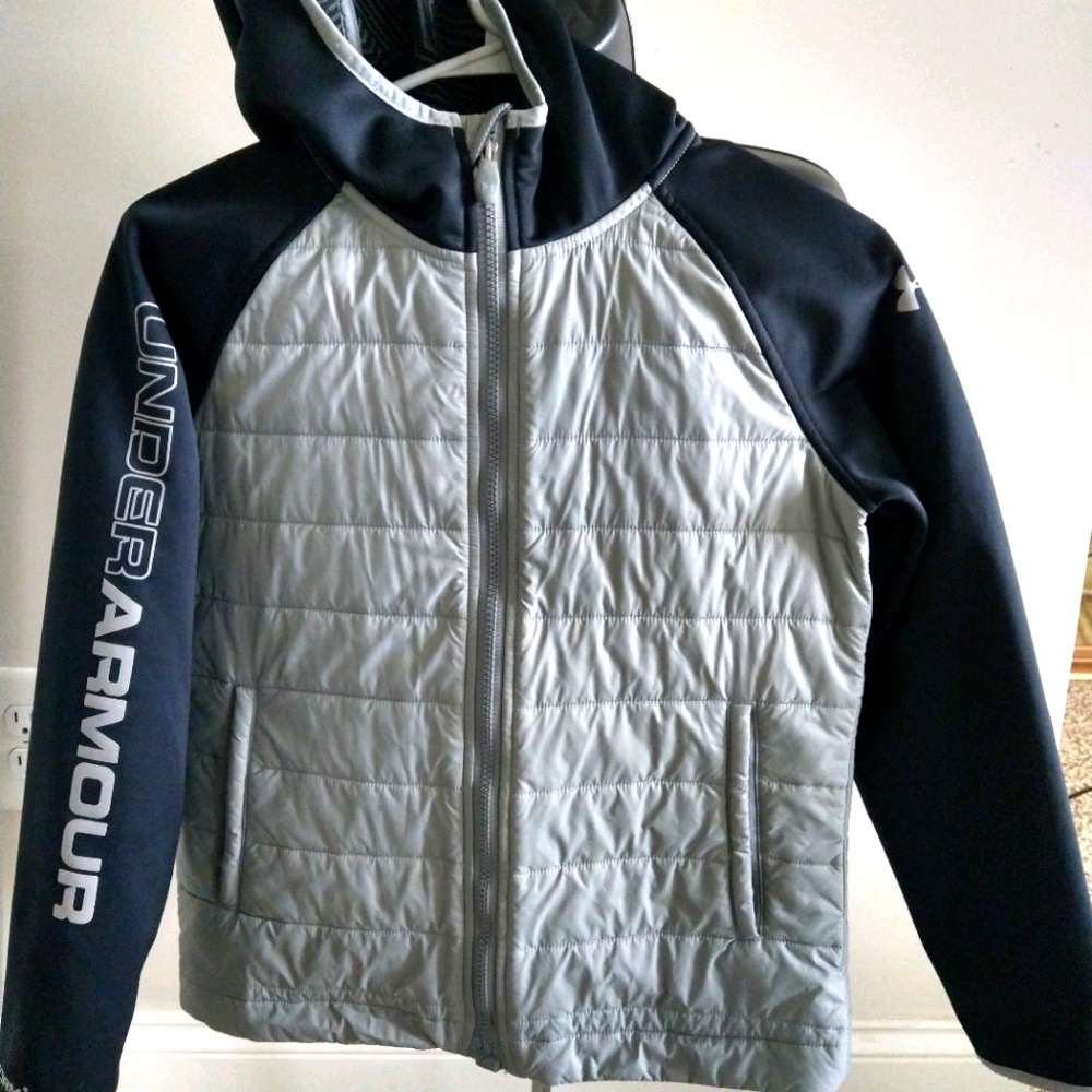 Under Armour light weight jacket